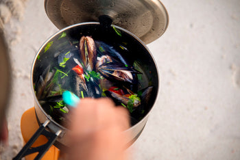 Camp recipe: one pot wonder chilli mussels