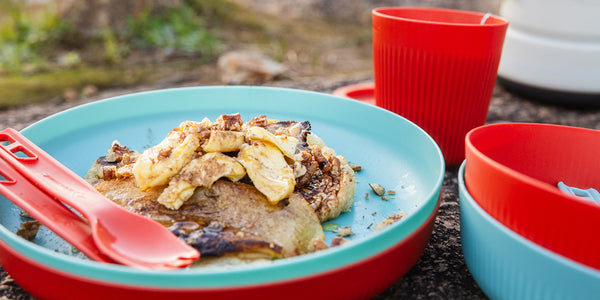 Süße Pfannkuchen bei Sonnenaufgang