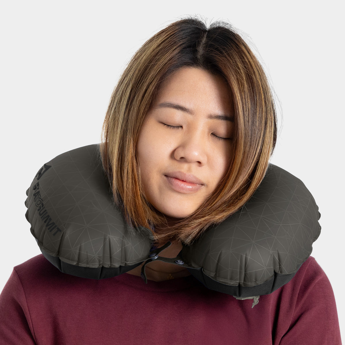 Jet Black || Aeros Ultralight Travel Pillow
