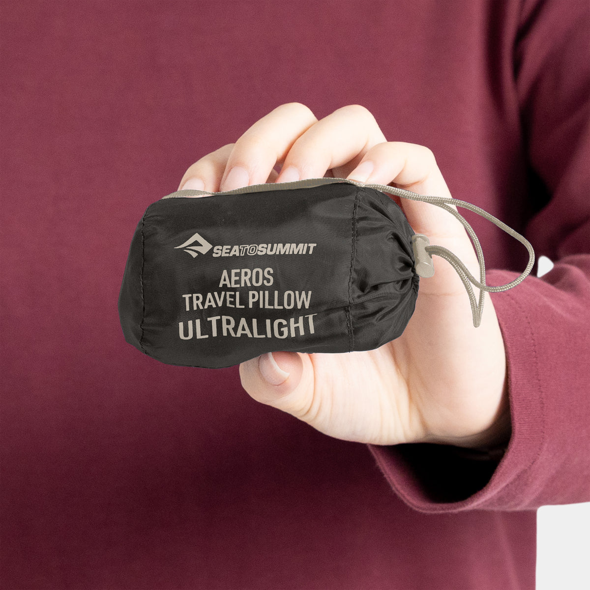 Jet Black || Aeros Ultralight Travel Pillow